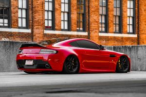 Aston Martin V8 Vantage on ADV.1 Wheels (ADV005 FLOWSPEC) 2020 года 